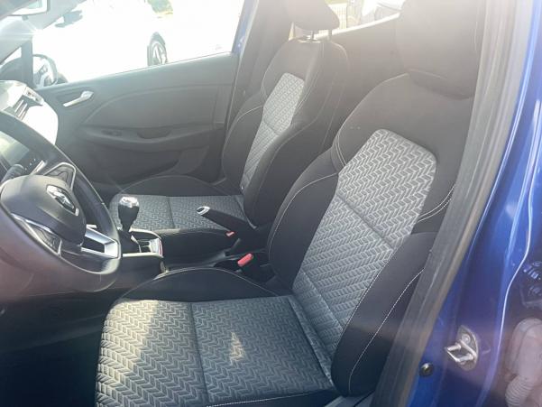 Vente en ligne Renault Clio 5 Clio TCe 90 au prix de 14 690 €