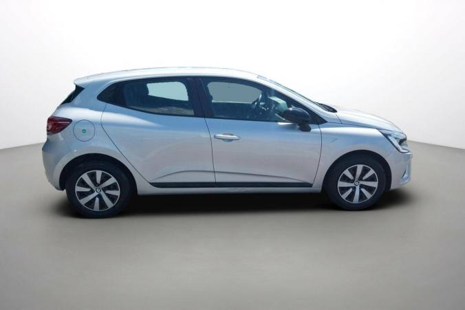 Vente en ligne Renault Clio 5 Clio TCe 90 au prix de 15 990 €