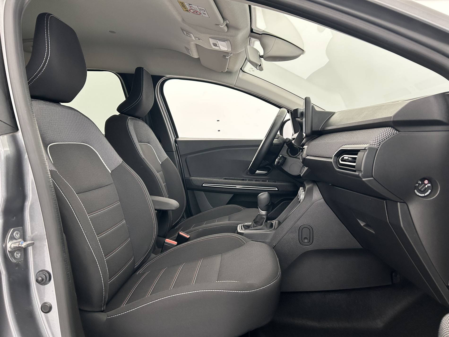 Vente en ligne Dacia Jogger  Hybrid 140 5 places au prix de 22 990 €