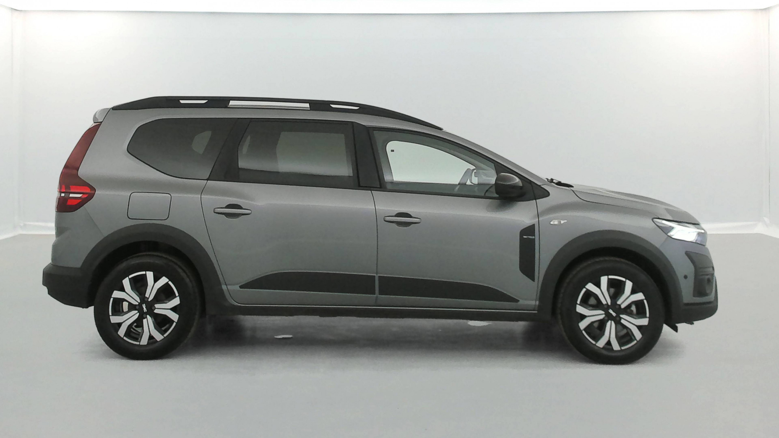 Vente en ligne Dacia Jogger  Hybrid 140 5 places au prix de 22 990 €