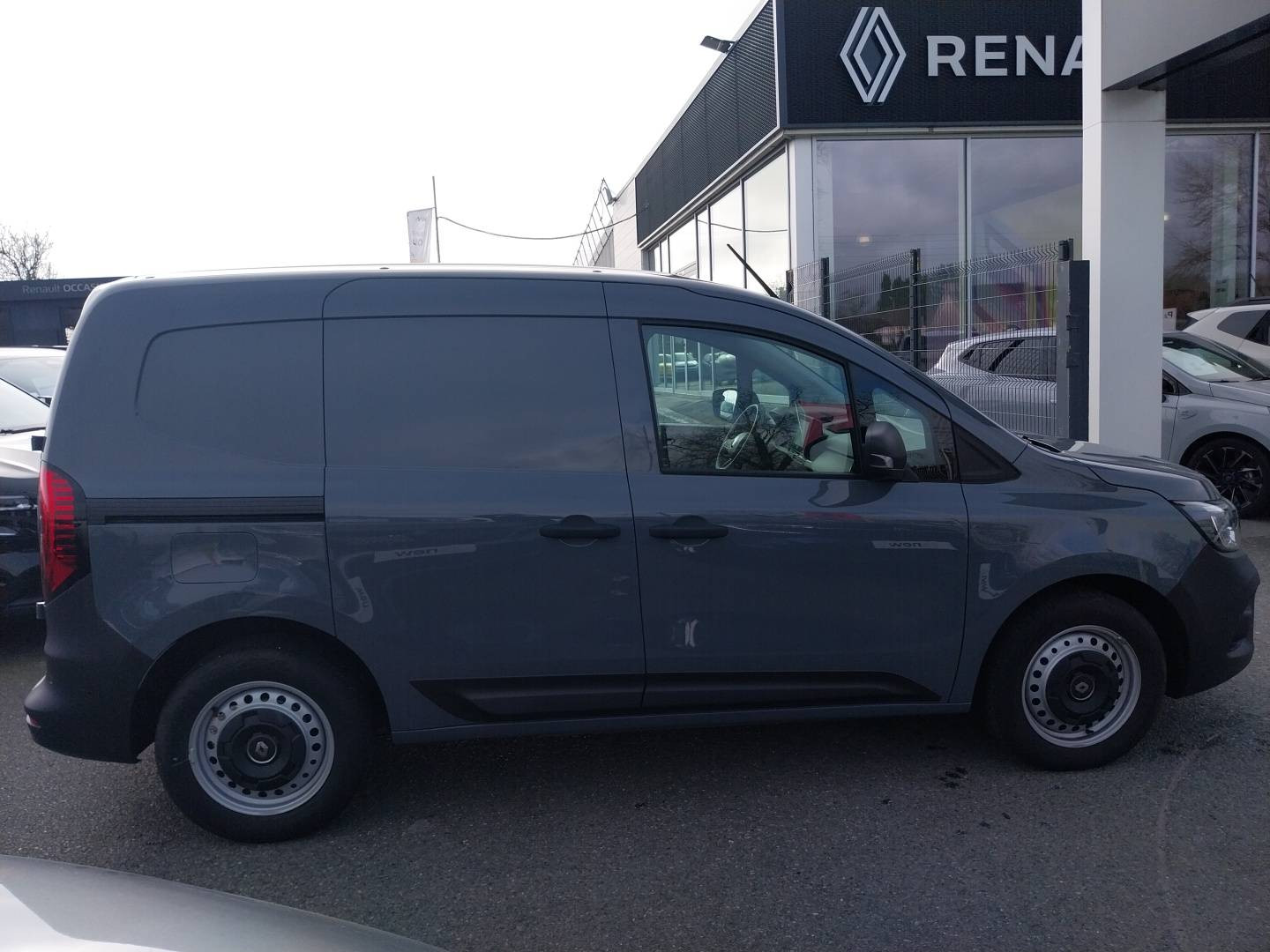 Vente en ligne Renault Kangoo Van  TCE 130 au prix de 19 490 €