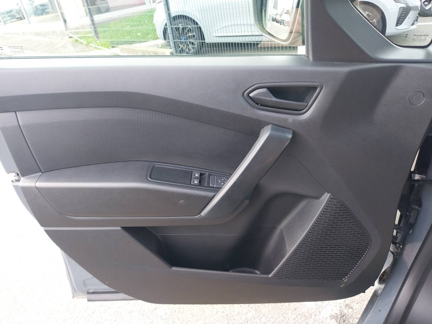 Vente en ligne Renault Kangoo Van  TCE 130 au prix de 19 490 €