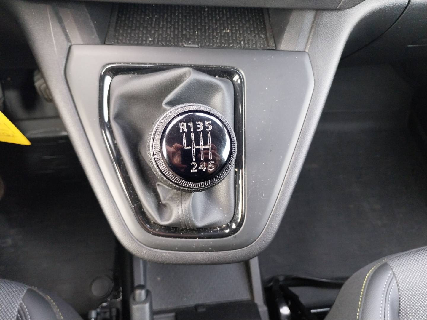 Vente en ligne Renault Kangoo Van  TCE 130 au prix de 19 490 €