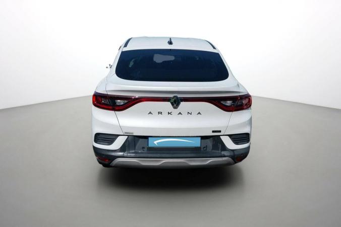 Vente en ligne Renault Arkana  E-Tech hybride 145 - 22 au prix de 21 990 €