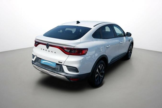 Vente en ligne Renault Arkana  E-Tech hybride 145 - 22 au prix de 21 990 €