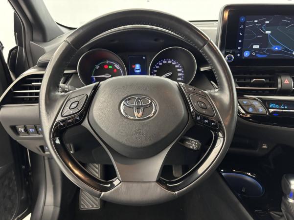 Vente en ligne Toyota C-HR C-HR Hybride 2.0L au prix de 22 990 €
