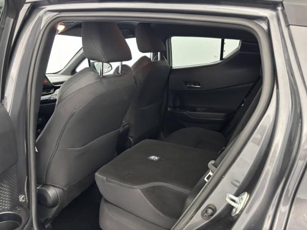 Vente en ligne Toyota C-HR C-HR Hybride 2.0L au prix de 22 990 €