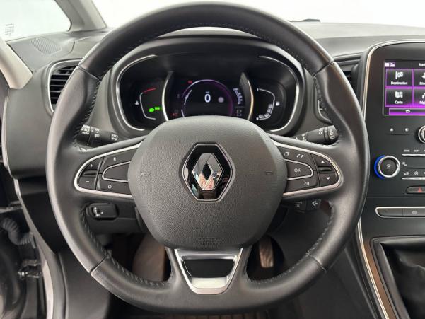Vente en ligne Renault Scenic 4 Scenic Blue dCi 120 au prix de 16 490 €