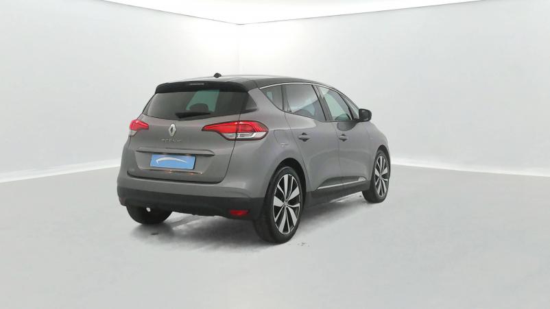 Vente en ligne Renault Scenic 4 Scenic Blue dCi 120 au prix de 16 490 €