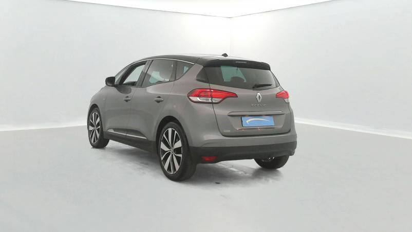 Vente en ligne Renault Scenic 4 Scenic Blue dCi 120 au prix de 16 490 €