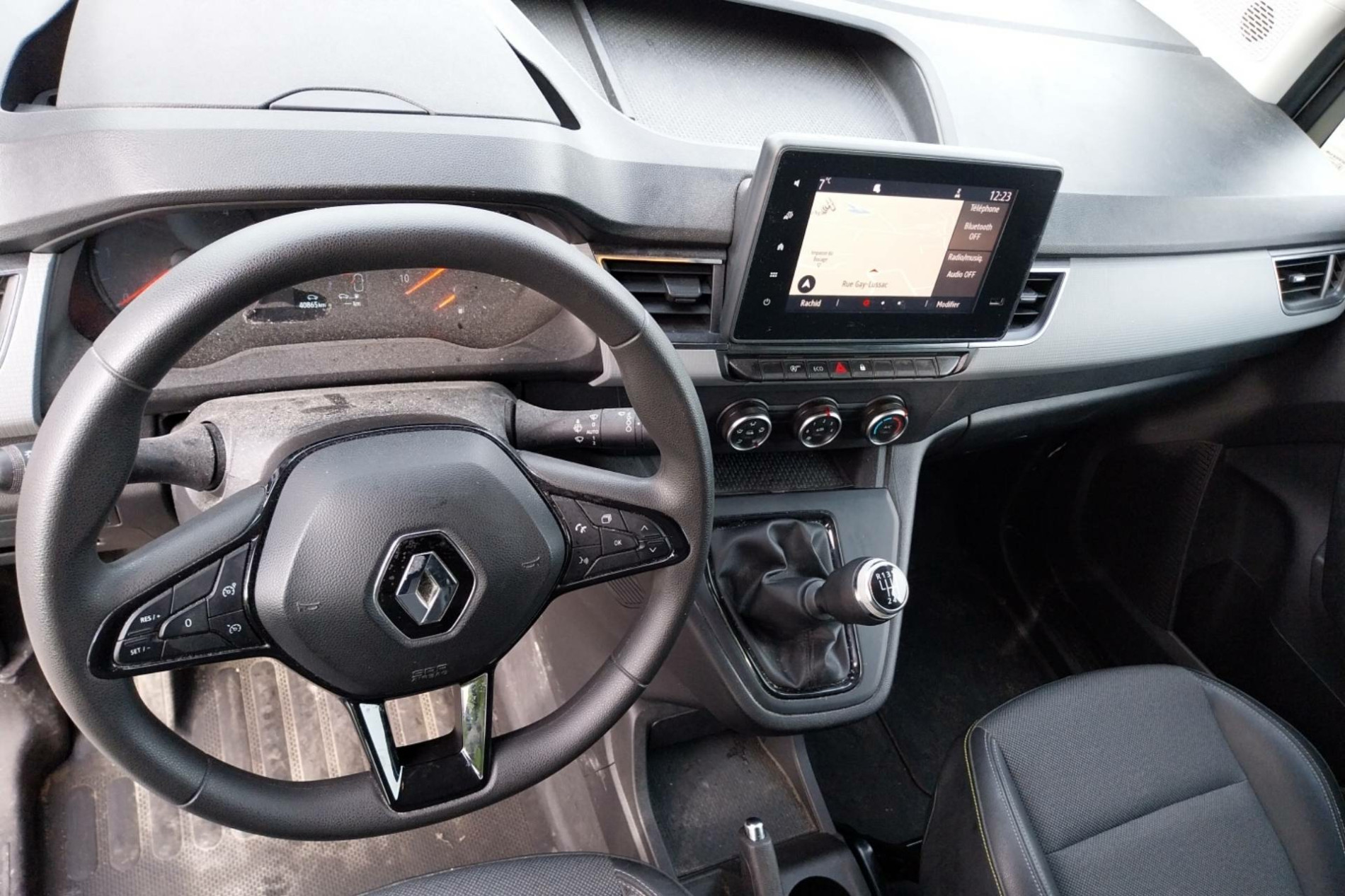 Vente en ligne Renault Kangoo Van  BLUE DCI 95 au prix de 16 490 €