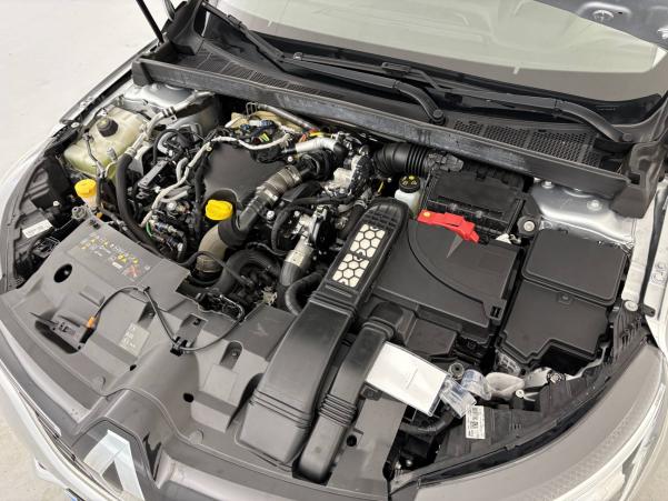 Vente en ligne Renault Megane 4 Mégane IV Berline Blue dCi 115 - 20 au prix de 18 490 €