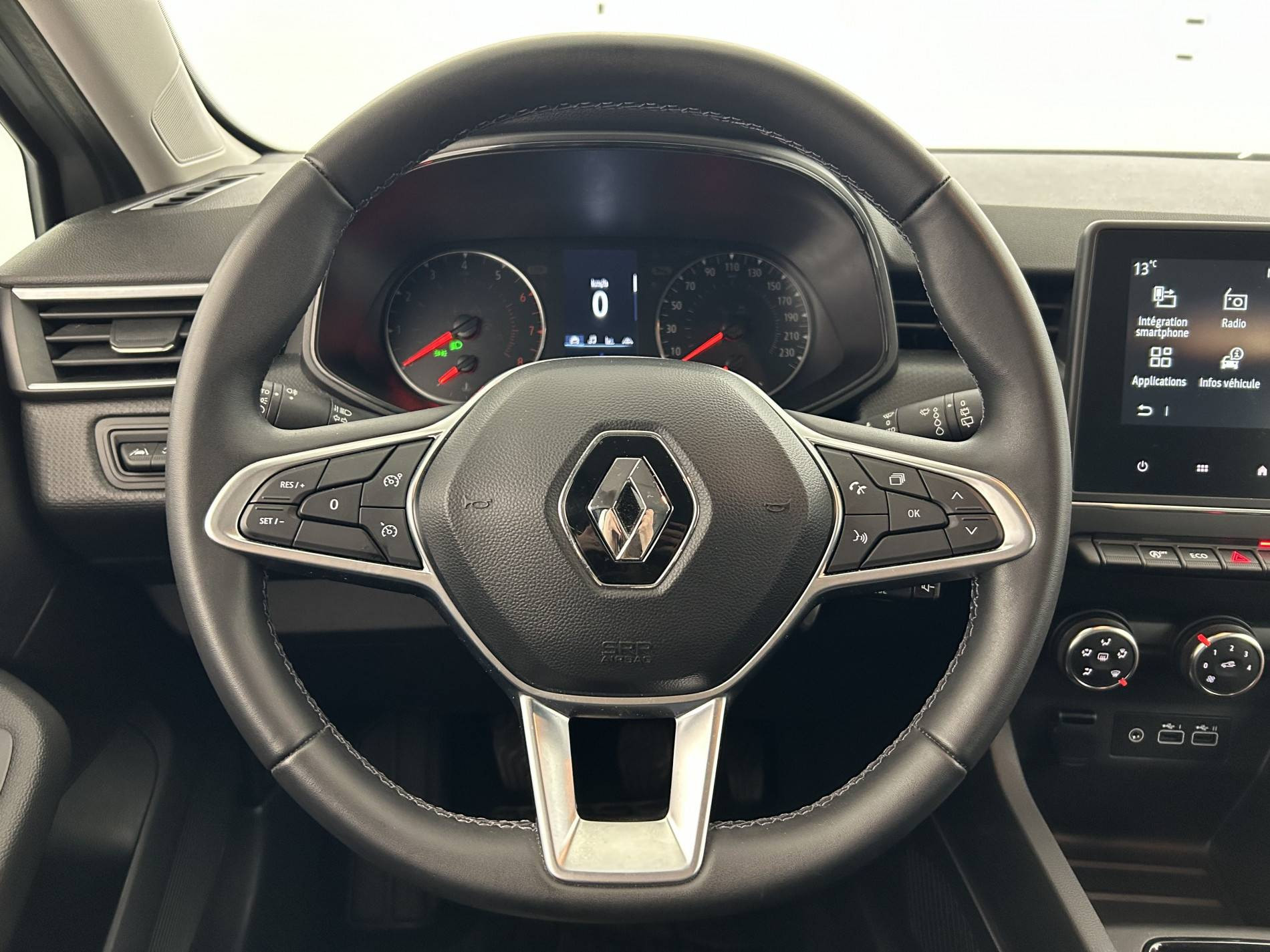 Vente en ligne Renault Clio 5 Clio TCe 90 au prix de 13 930 €