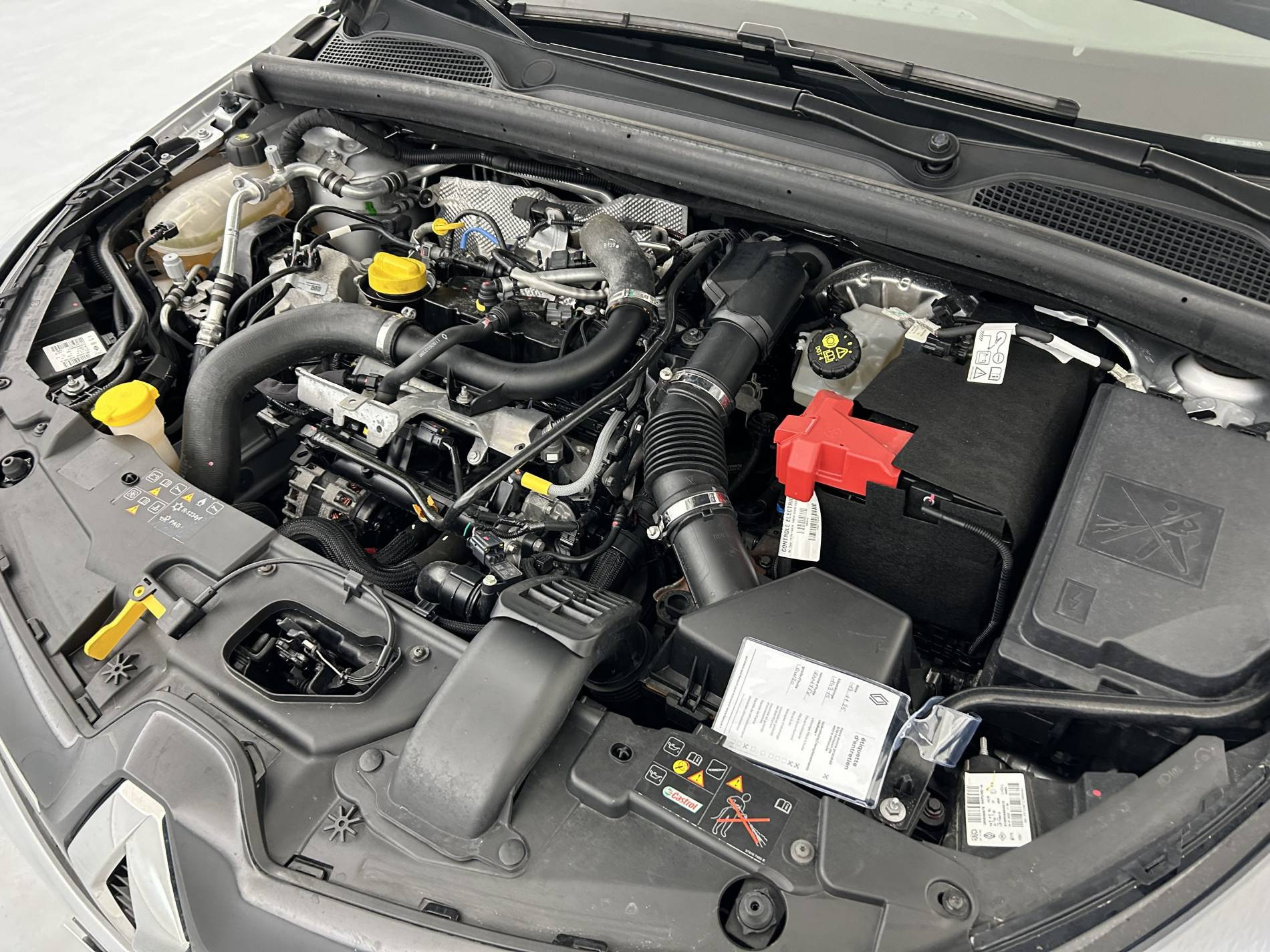 Vente en ligne Renault Clio 5 Clio TCe 90 au prix de 13 930 €