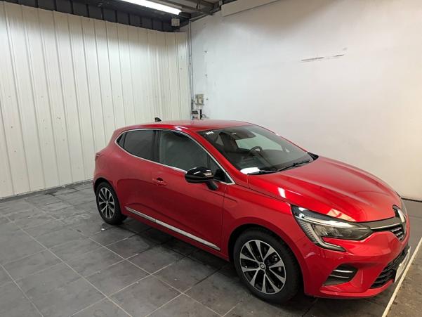 Vente en ligne Renault Clio 5 Clio E-Tech full hybrid 145 au prix de 20 790 €