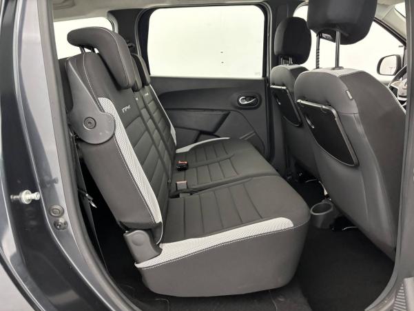 Vente en ligne Dacia Lodgy  Blue dCi 115 7 places au prix de 17 900 €
