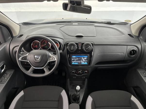 Vente en ligne Dacia Lodgy  Blue dCi 115 7 places au prix de 17 900 €