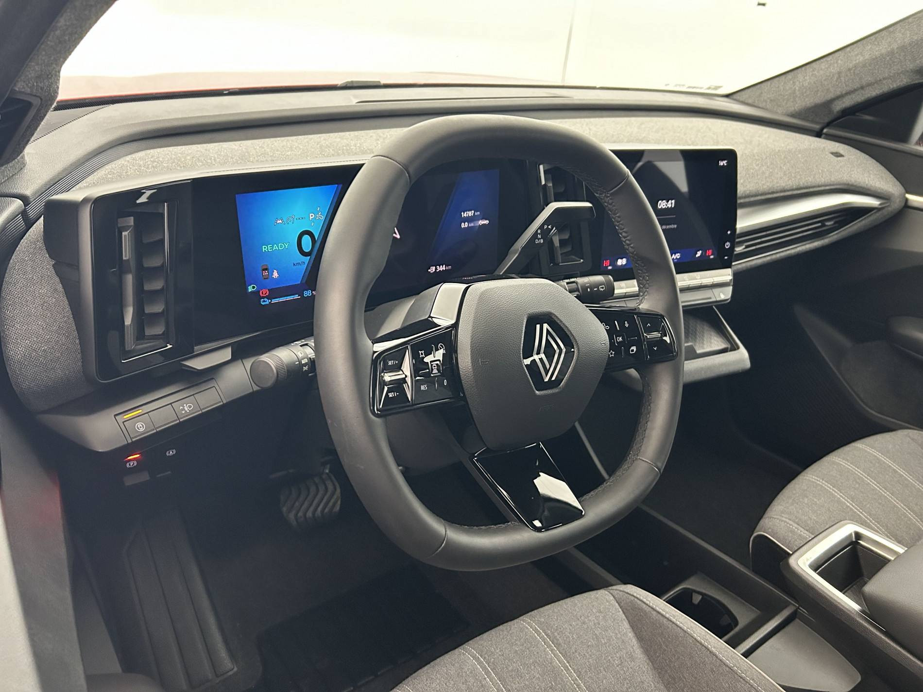 Vente en ligne Renault Scenic E-Tech  170 ch autonomie confort au prix de 33 490 €