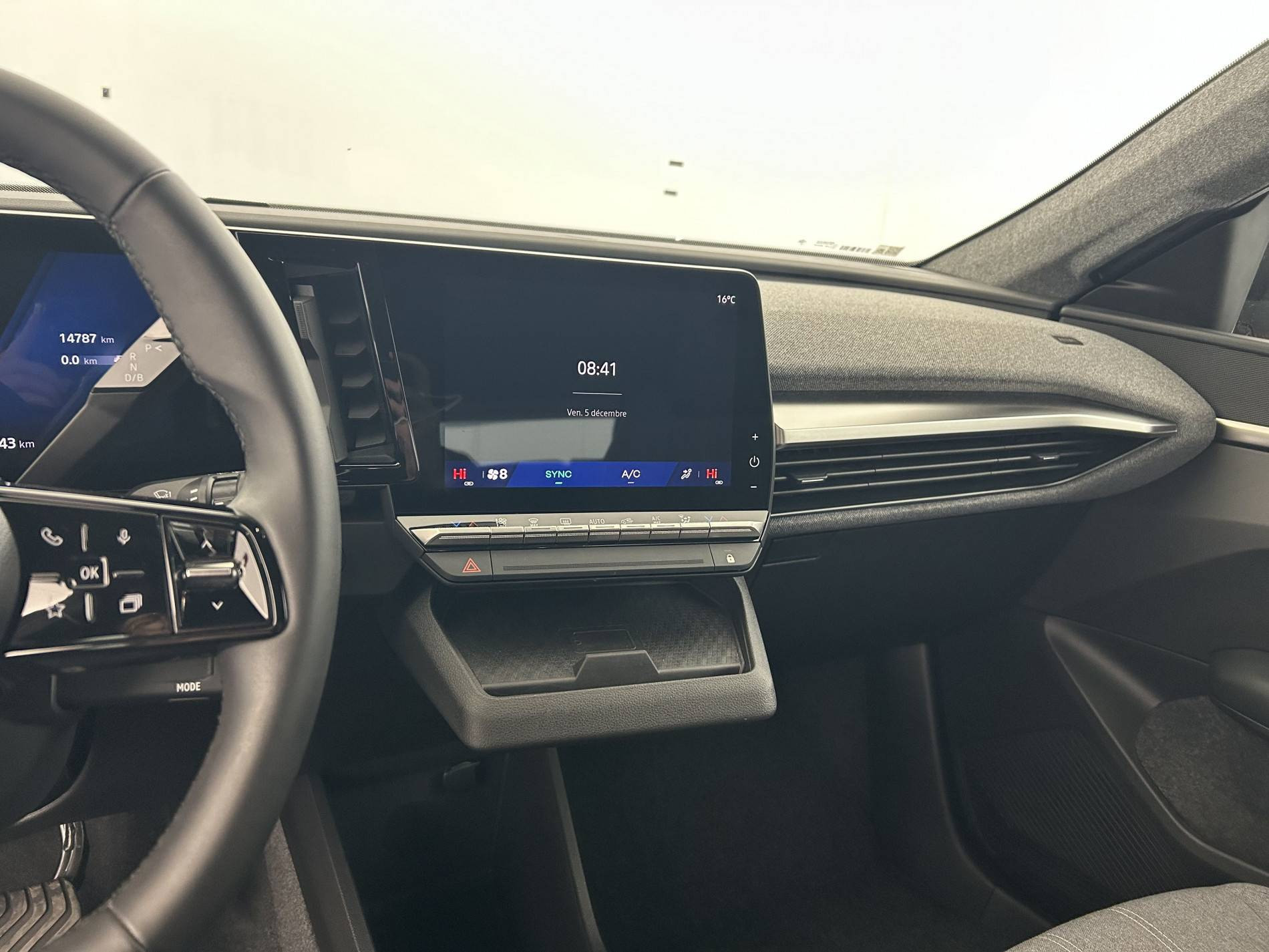 Vente en ligne Renault Scenic E-Tech  170 ch autonomie confort au prix de 33 490 €