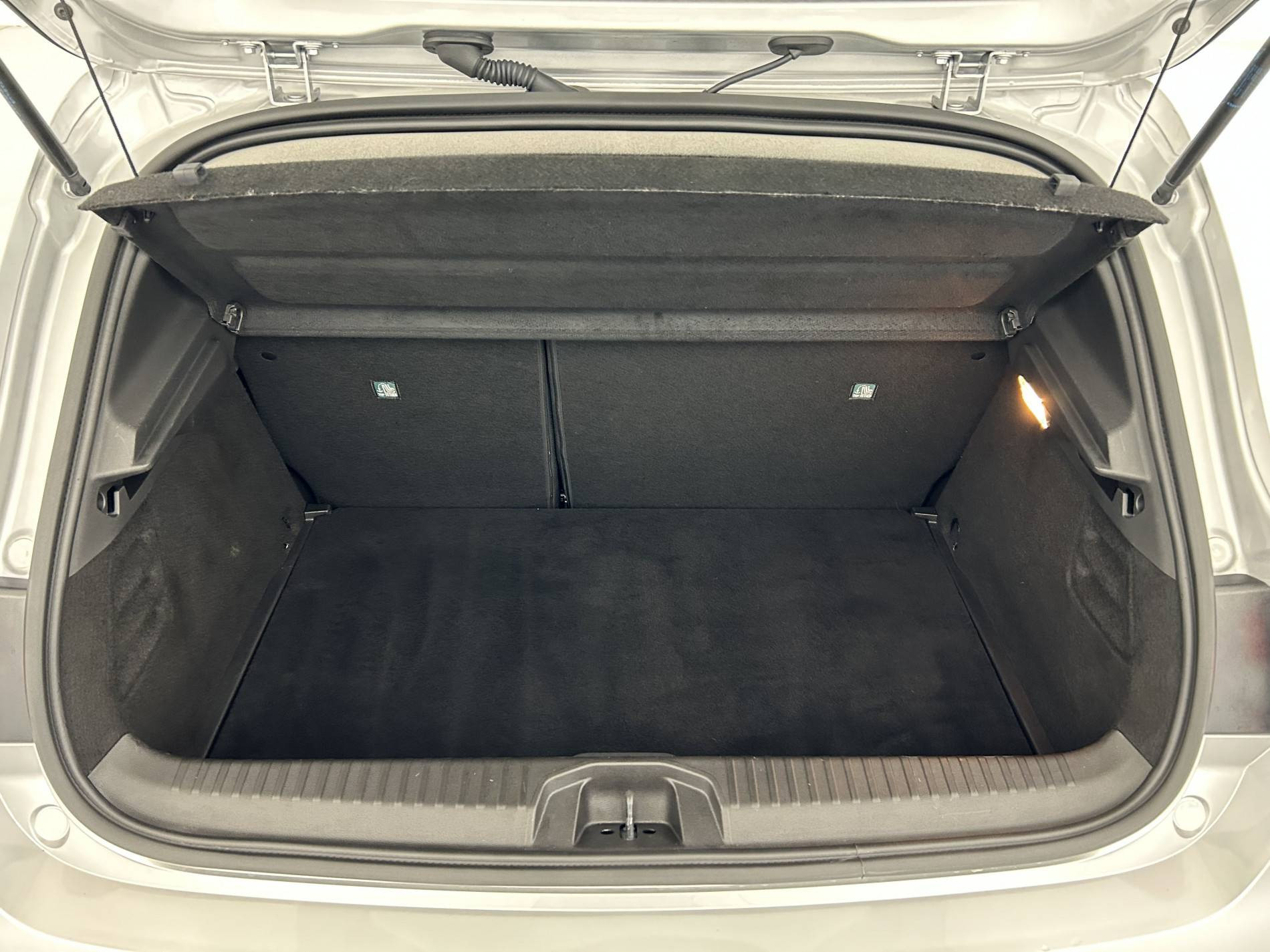 Vente en ligne Renault Clio 5 Clio TCe 90 au prix de 13 890 €