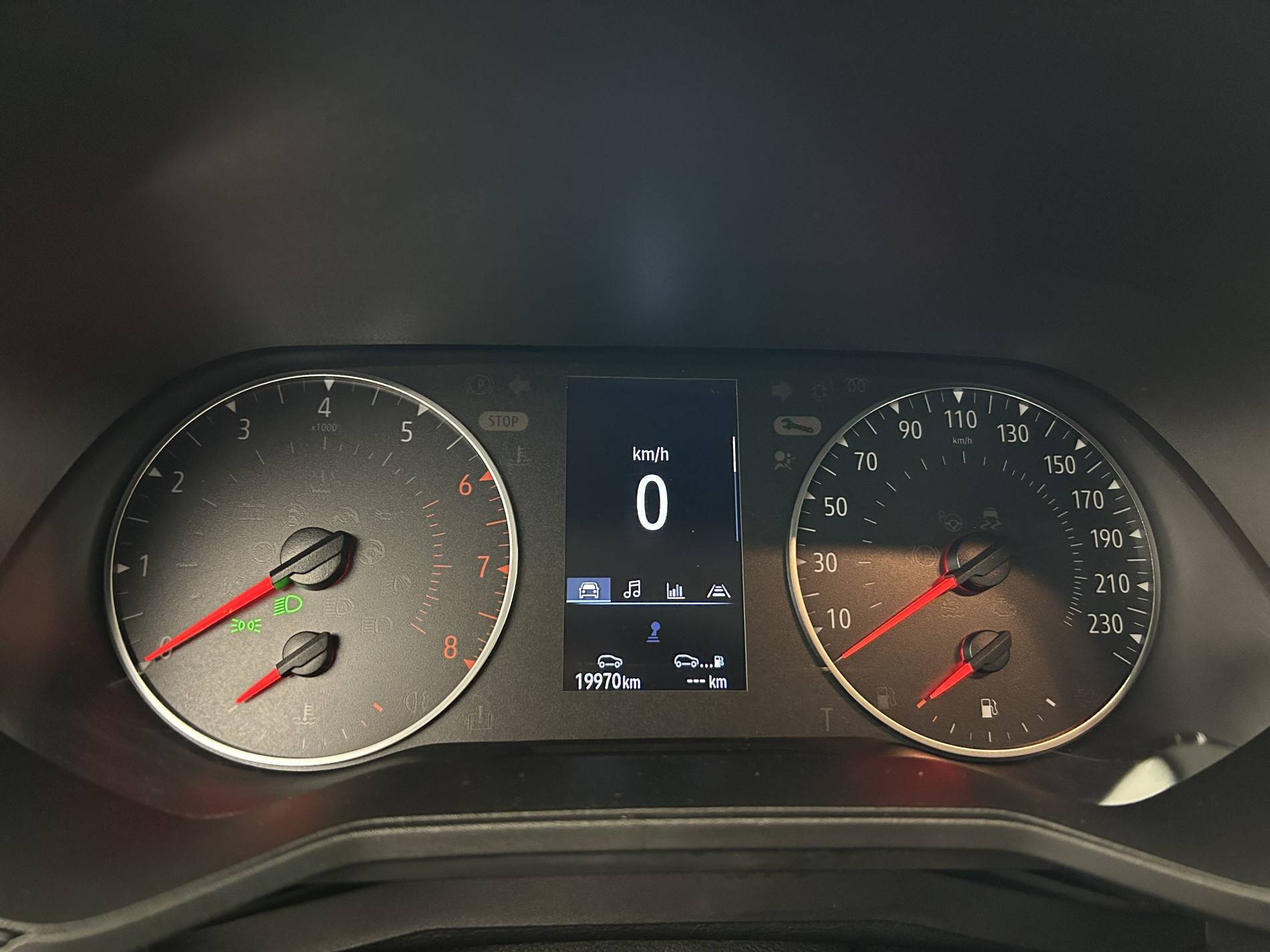 Vente en ligne Renault Clio 5 Clio TCe 90 au prix de 13 890 €