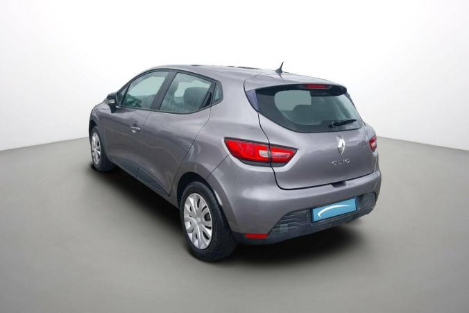 Vente en ligne Renault Clio 4  1.2 16V 75 au prix de 8 990 €