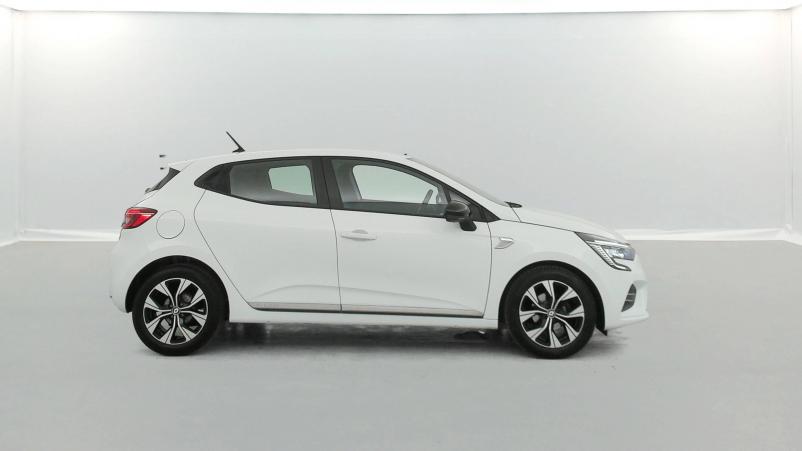 Vente en ligne Renault Clio 5 Clio TCe 90 - 21N au prix de 13 990 €