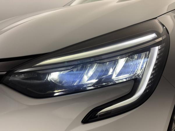 Vente en ligne Renault Clio 5 Clio TCe 90 - 21N au prix de 13 990 €