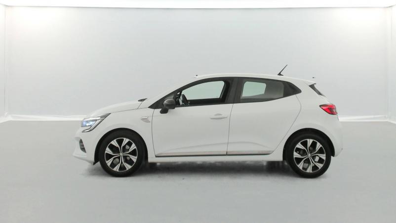 Vente en ligne Renault Clio 5 Clio TCe 90 - 21N au prix de 13 990 €