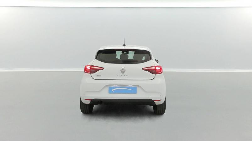 Vente en ligne Renault Clio 5 Clio TCe 90 - 21N au prix de 13 990 €