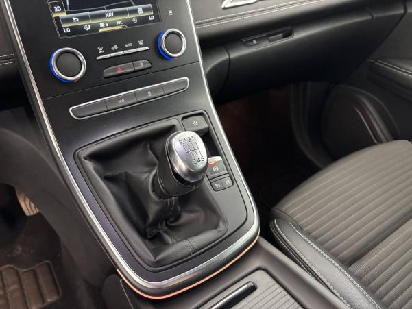 Vente en ligne Renault Scenic 4 Scenic Blue dCi 150 au prix de 18 490 €