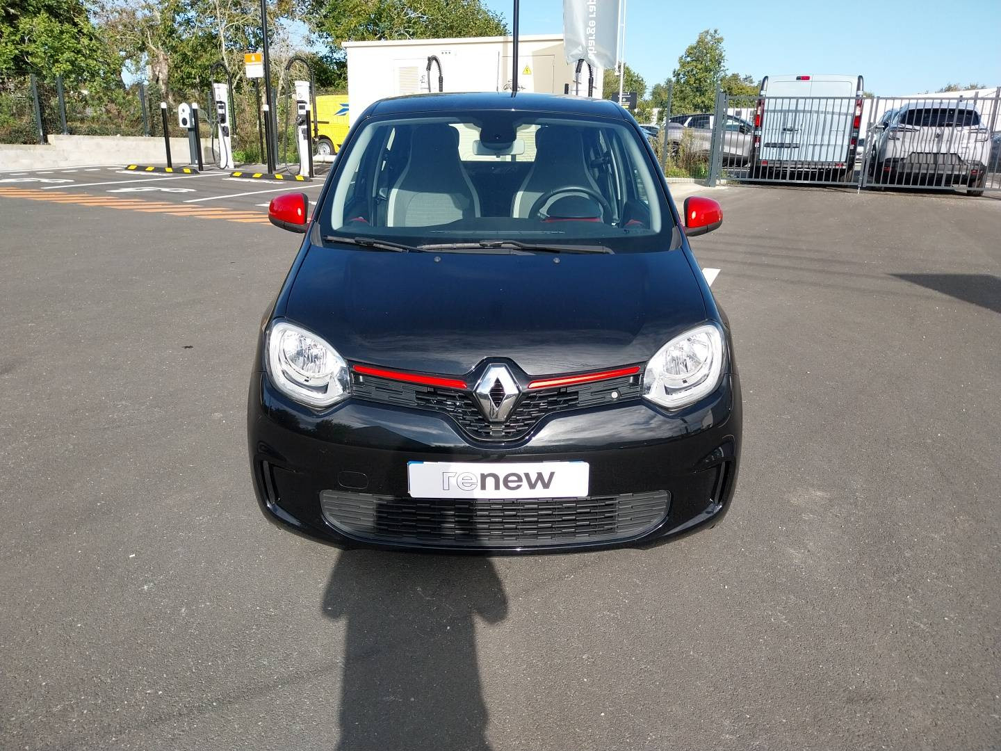 Vente en ligne Renault Twingo Electrique Twingo III E-Tech au prix de 10 790 €