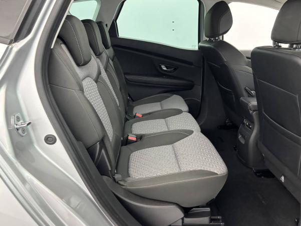 Vente en ligne Renault Scenic 4 Scenic TCe 140 FAP - 21 au prix de 18 900 €