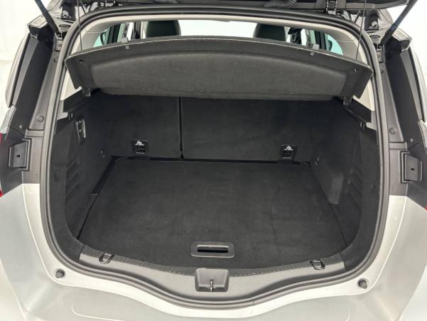 Vente en ligne Renault Scenic 4 Scenic TCe 140 FAP - 21 au prix de 18 900 €