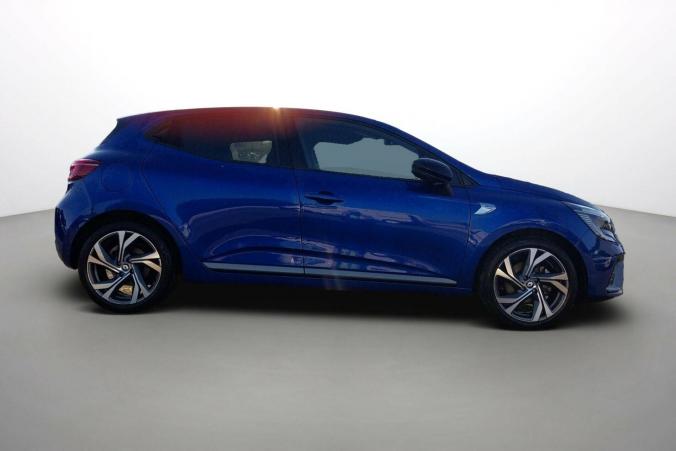 Vente en ligne Renault Clio 5 Clio E-Tech hybride 145 au prix de 19 790 €