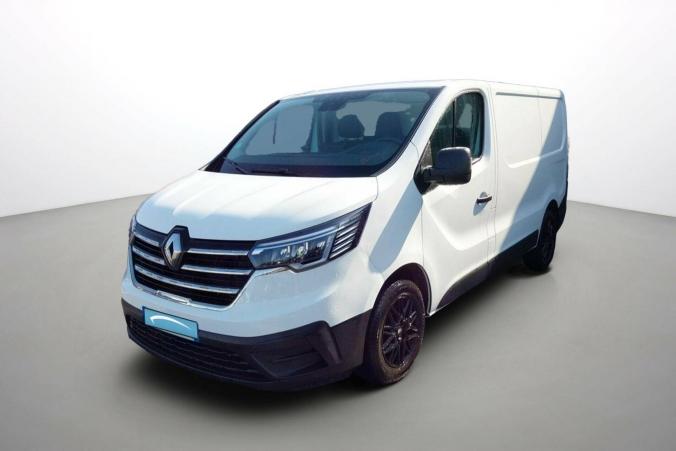 Vente en ligne Renault Trafic 3 Fourgon TRAFIC FGN L1H1 2800 KG BLUE DCI 130 au prix de 20 900 €