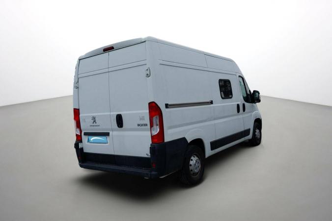 Vente en ligne Peugeot Boxer Fourgon BOXER TOLE 333 L2H2 BLUEHDI 130 S&S au prix de 16 990 €