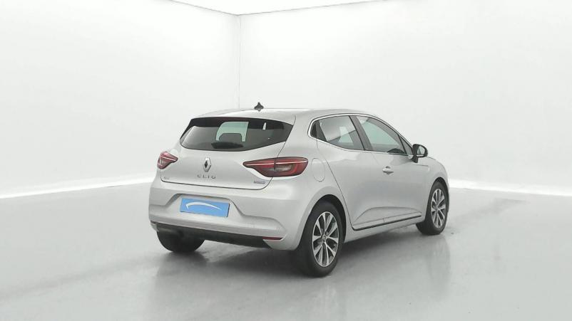 Vente en ligne Renault Clio 5 Clio E-Tech 140 au prix de 18 990 €