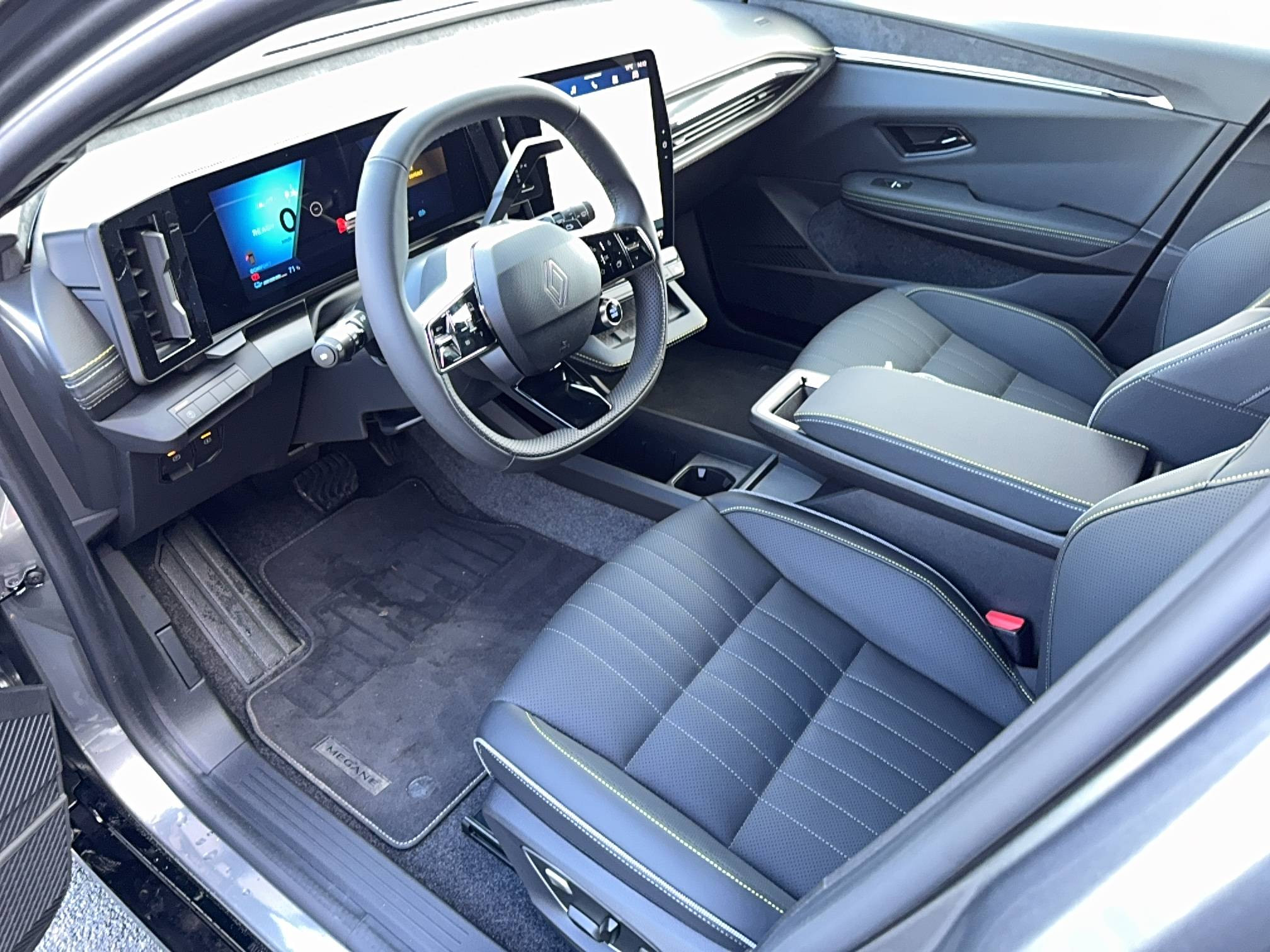 Vente en ligne Renault Megane E-Tech  220 ch autonomie confort GSR2 au prix de 41 790 €