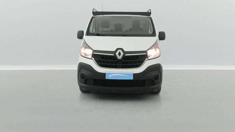 Vente en ligne Renault Trafic 3 Fourgon TRAFIC FGN L1H1 1000 KG DCI 120 au prix de 21 990 €