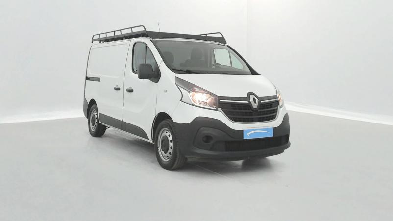 Vente en ligne Renault Trafic 3 Fourgon TRAFIC FGN L1H1 1000 KG DCI 120 au prix de 21 990 €