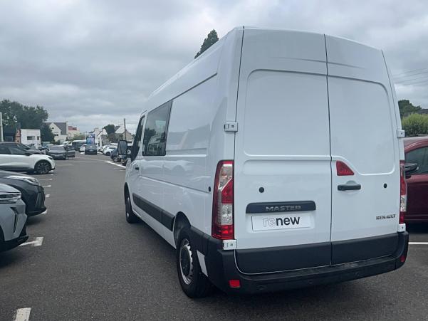 Vente en ligne Renault Master Fourgon  7 PLACES L2H2 BLUE DCI 150 au prix de 29 900 €