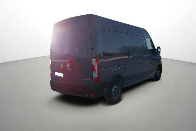 Vente en ligne Renault Master 3 Fourgon MASTER FGN TRAC F3500 L2H2 DCI 135 au prix de 24 900 €