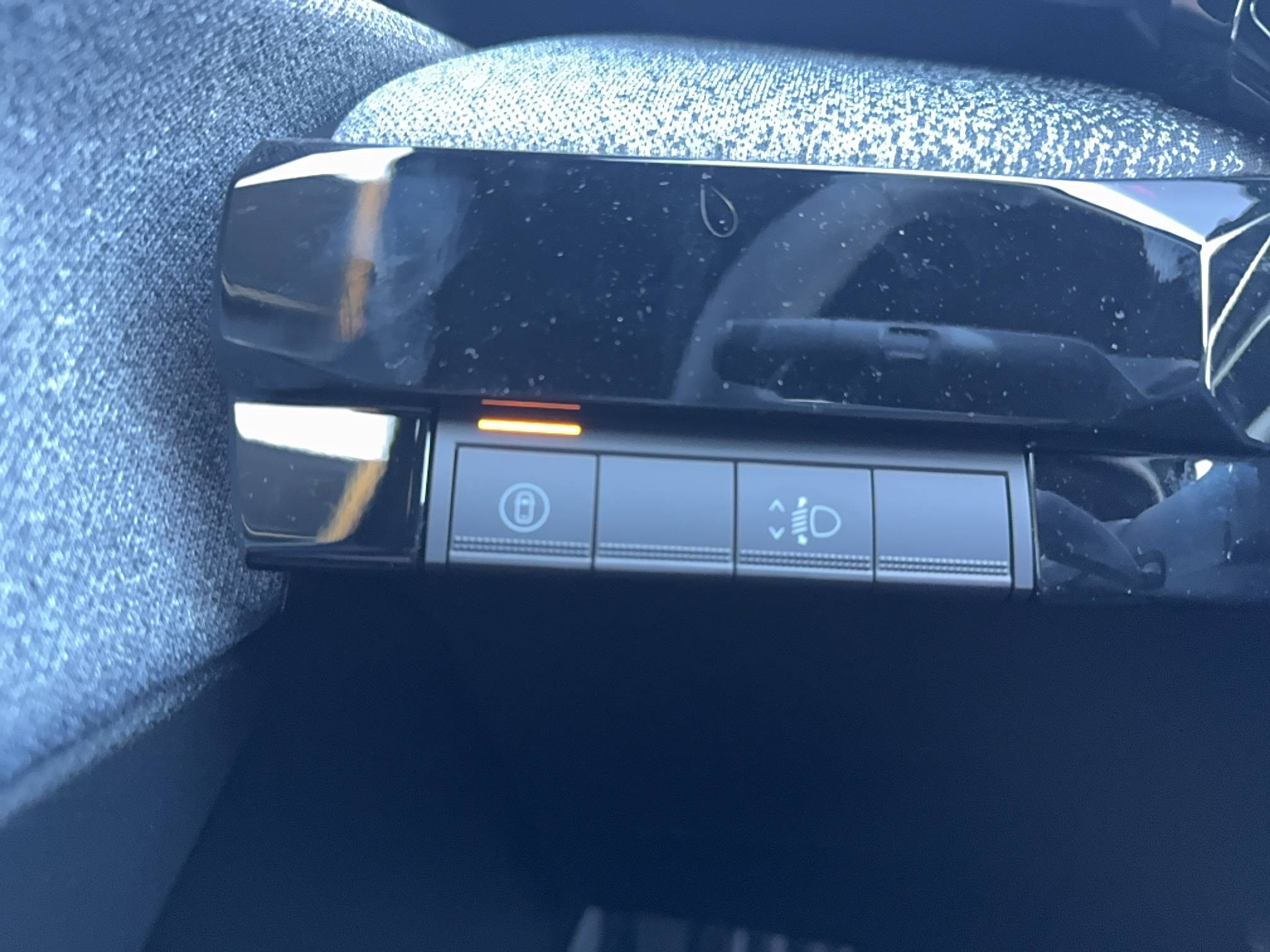 Vente en ligne Renault Clio 6 Clio E-Tech full hybrid 160 ch au prix de 28 200 €