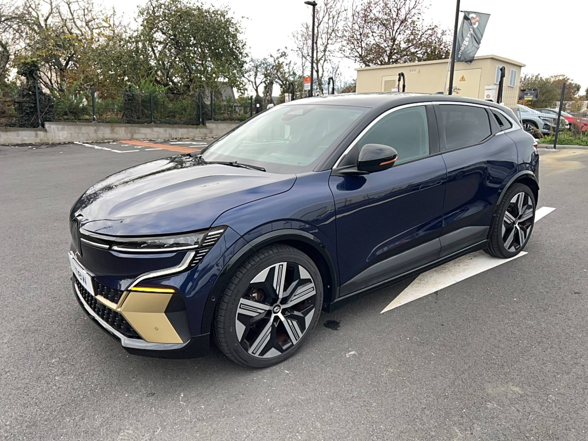 Renault Megane E-Tech  EV60 220 ch super charge occasion de 2022 en vente à Concarneau