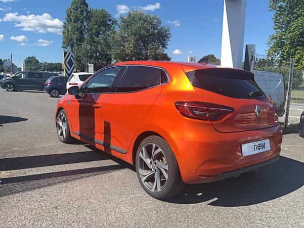Vente en ligne Renault Clio 5 Clio E-Tech 140 - 21N au prix de 17 990 €