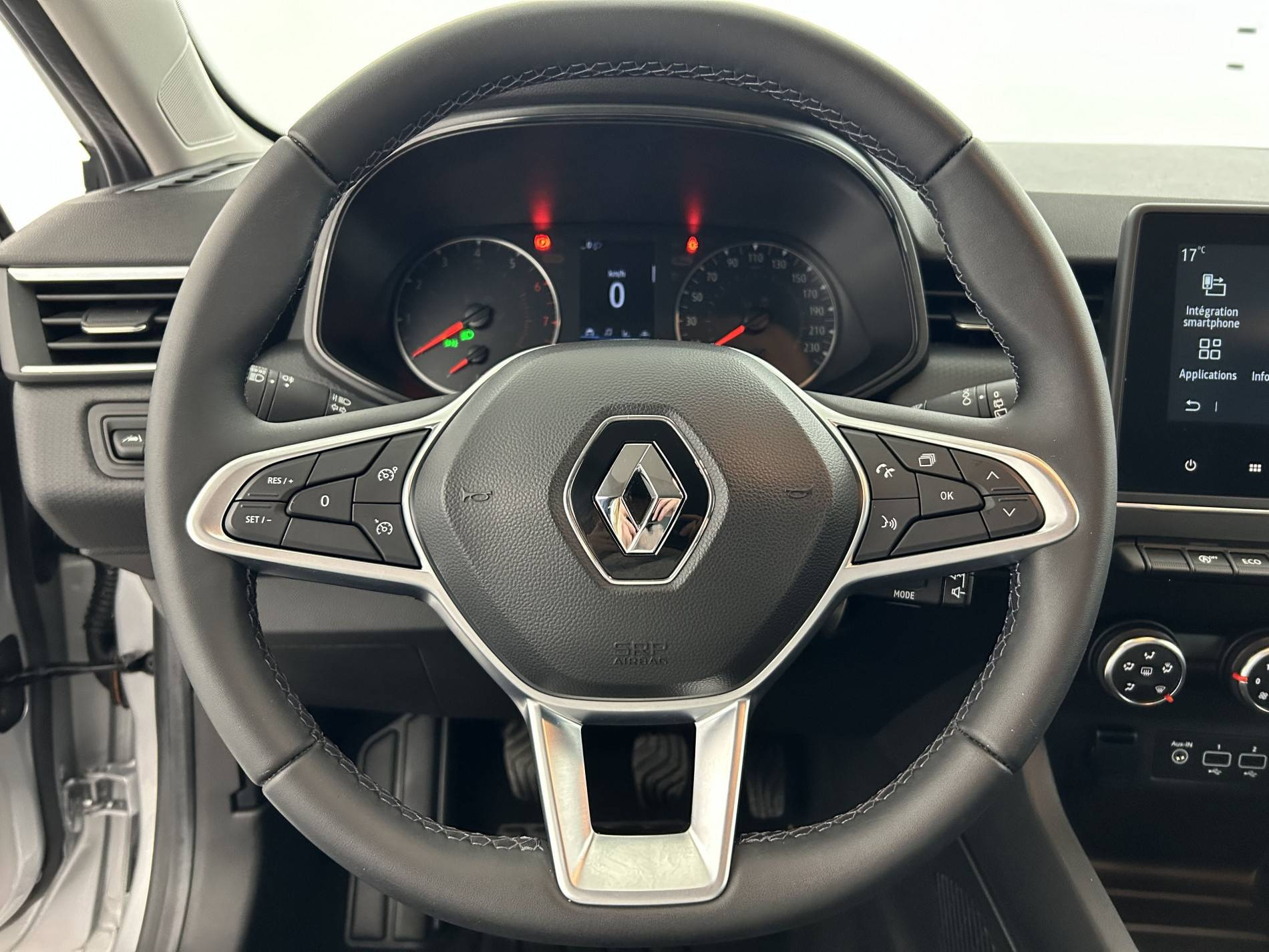 Vente en ligne Renault Clio 5 Clio TCe 90 au prix de 13 790 €