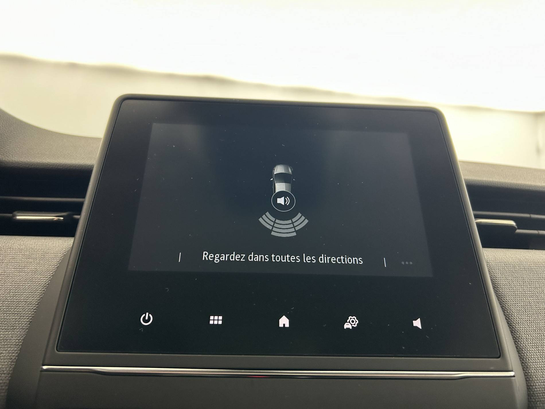 Vente en ligne Renault Clio 5 Clio TCe 90 au prix de 15 790 €