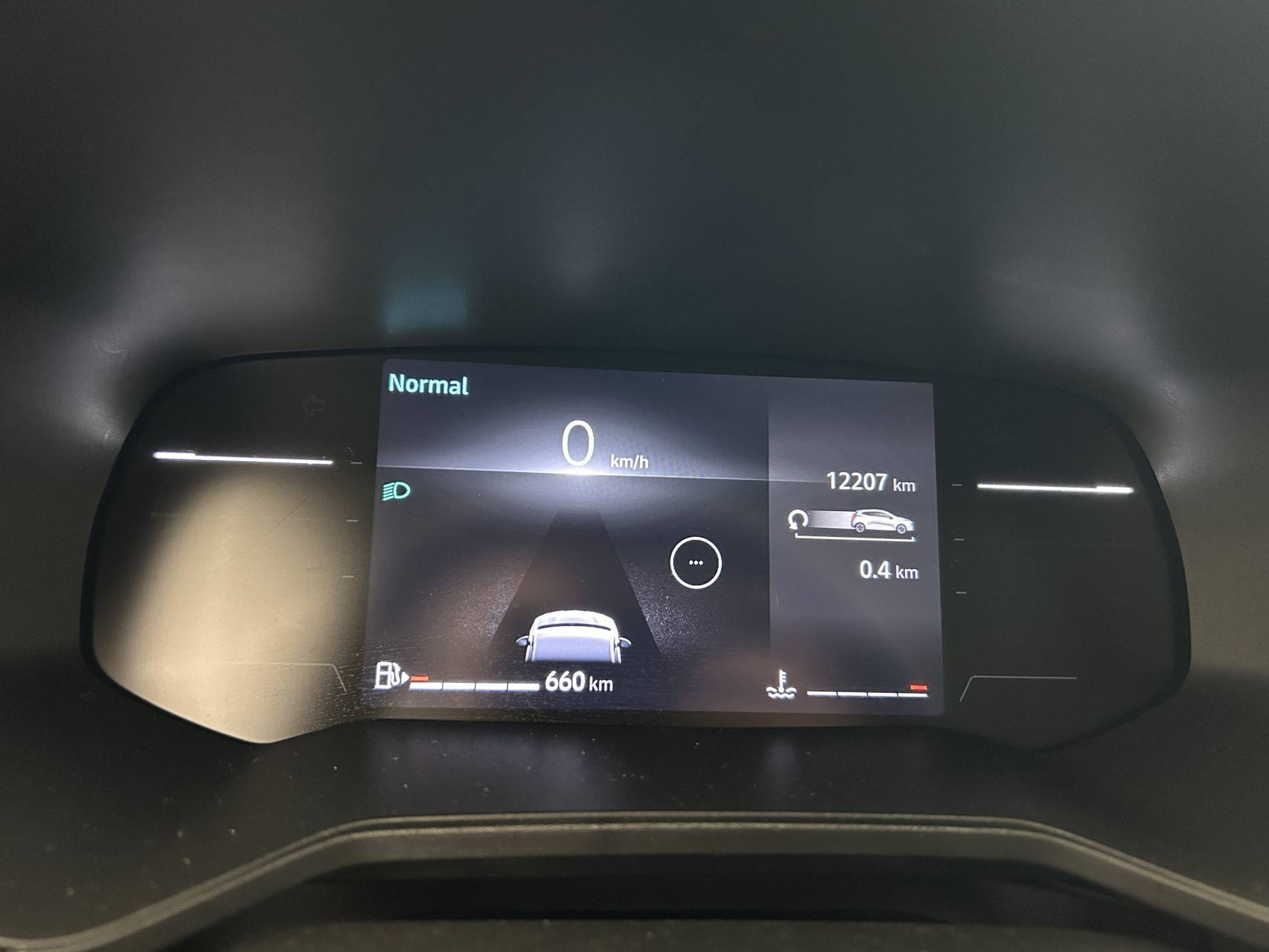 Vente en ligne Renault Clio 5 Clio TCe 90 au prix de 15 790 €