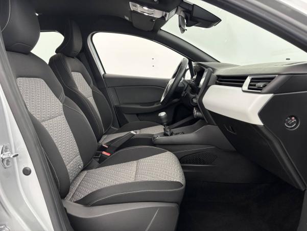 Vente en ligne Renault Clio 5 Clio TCe 90 - 21N au prix de 13 990 €